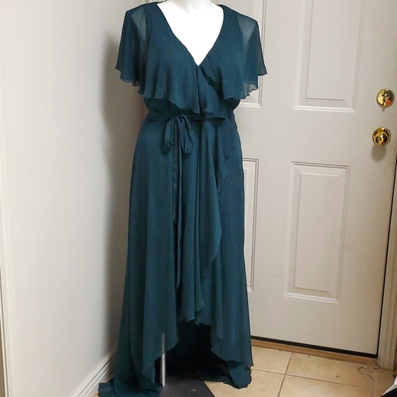 ASOS Dresses & Skirts - Asos Green Flutter Sleeve Dress